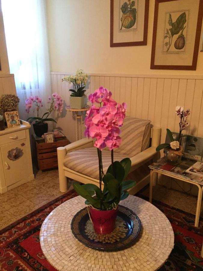 B & B Da Giusy Corte Franca Dış mekan fotoğraf