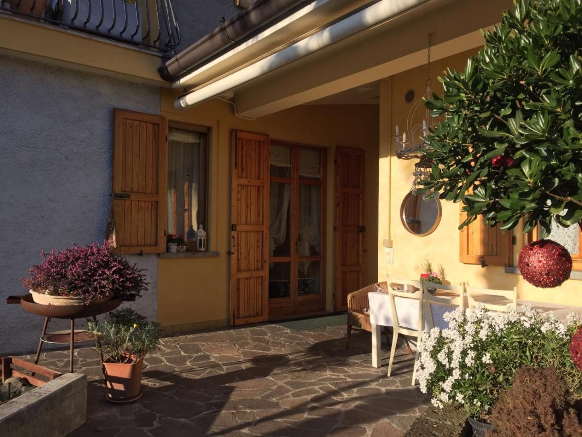 B & B Da Giusy Corte Franca Dış mekan fotoğraf