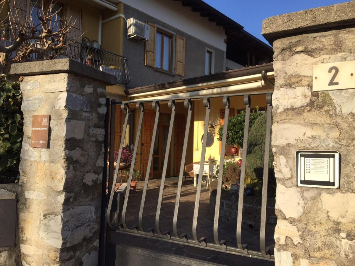 B & B Da Giusy Corte Franca Dış mekan fotoğraf
